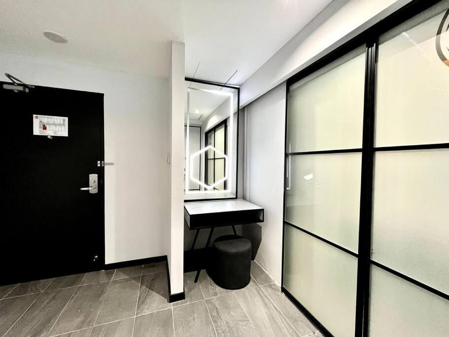 Apartamento #16 M101 Dang Wangi Klcc View Pool By Livin Kuala Lumpur Exterior foto